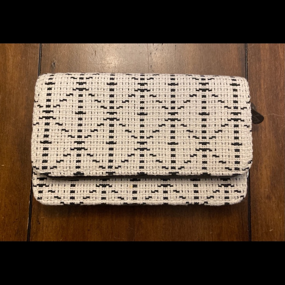 Thirty-One Perfect Cents Wallet